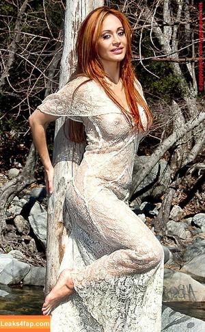 Carmen Garcia photo #1103