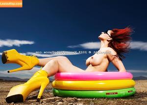 Carmen Garcia photo #3703