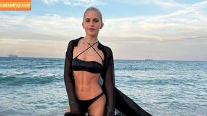 Caro Daur photo #0004