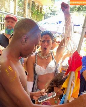 Carol Castro фото #0137