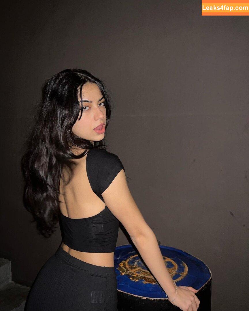 Carol.lyx leaked photo photo #0001