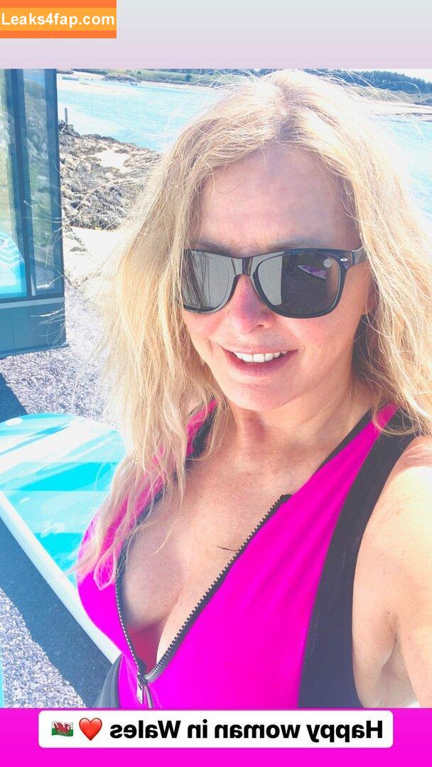 Carol Vorderman / carolvorders слитое фото фото #0043