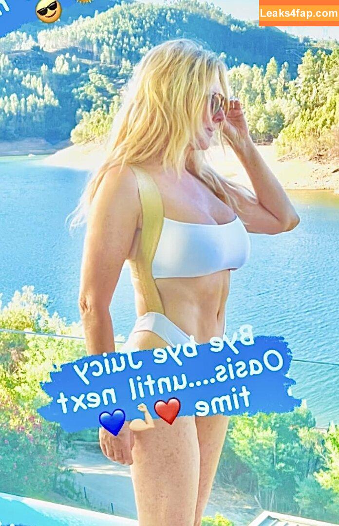 Carol Vorderman / carolvorders leaked photo photo #0063