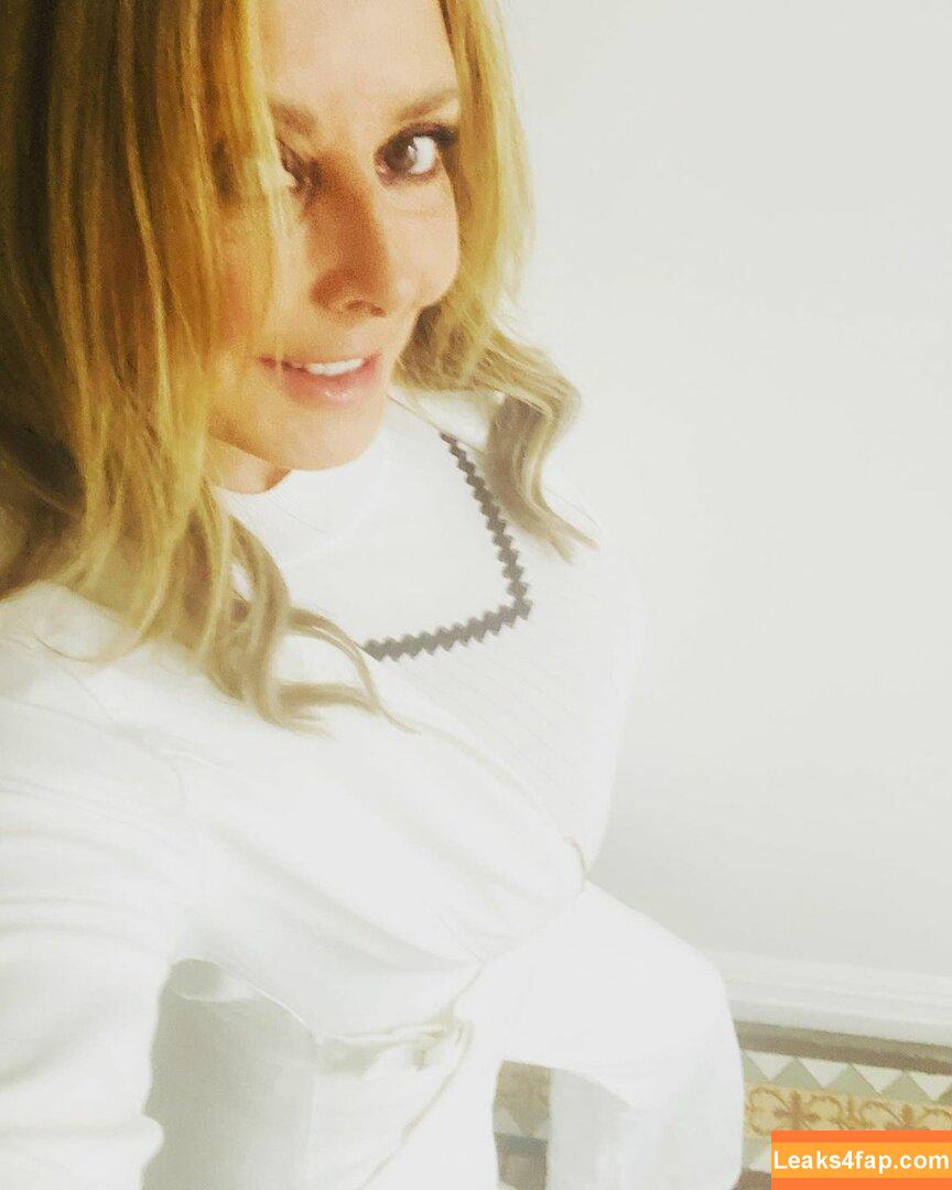Carol Vorderman / carolvorders leaked photo photo #0095