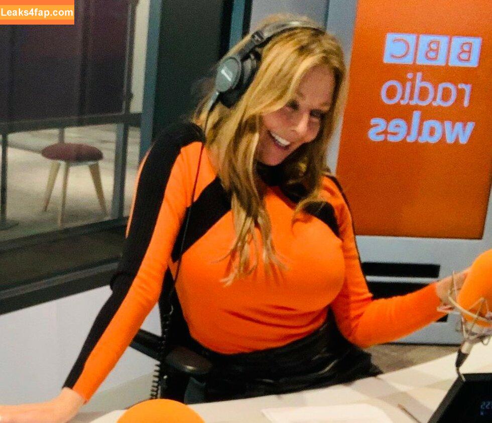 Carol Vorderman / carolvorders leaked photo photo #0309