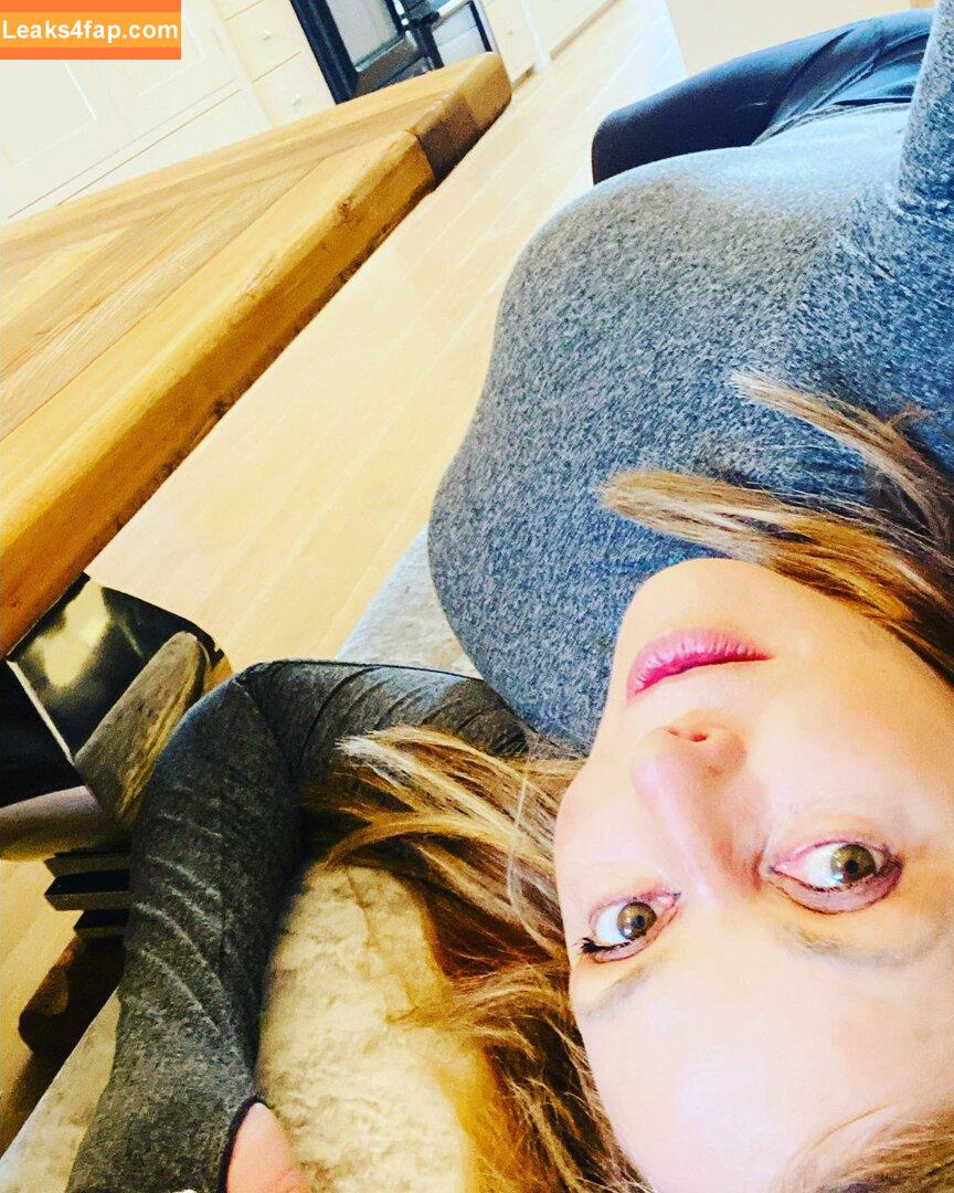 Carol Vorderman / carolvorders leaked photo photo #0340