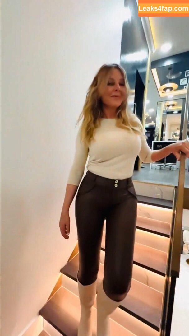 Carol Vorderman / carolvorders leaked photo photo #0350
