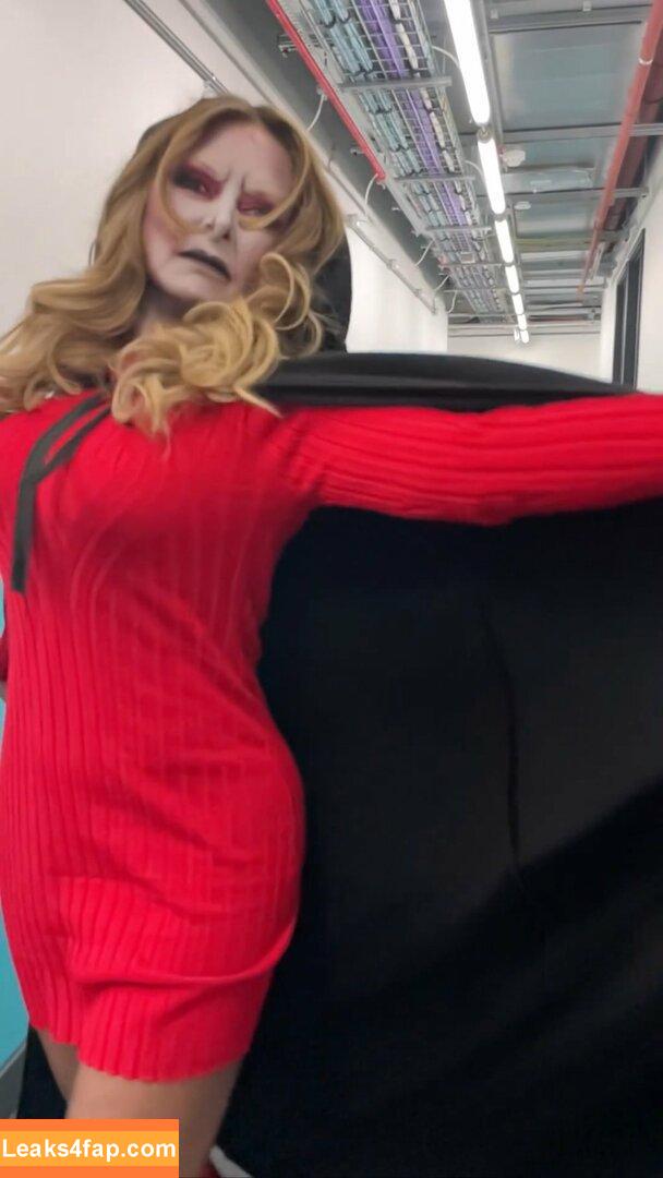 Carol Vorderman / carolvorders leaked photo photo #0367