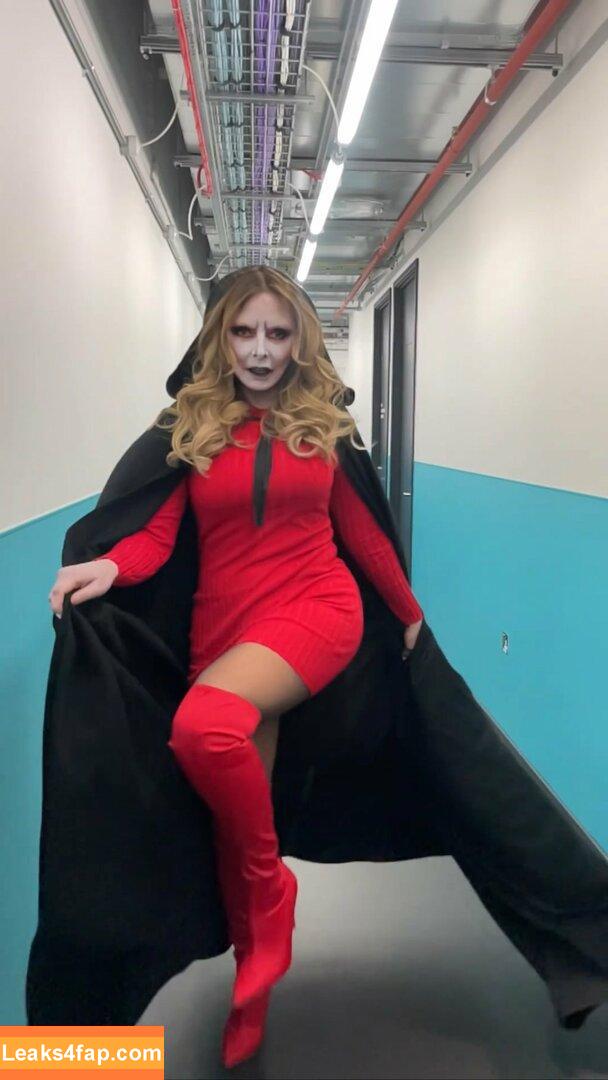 Carol Vorderman / carolvorders leaked photo photo #0370