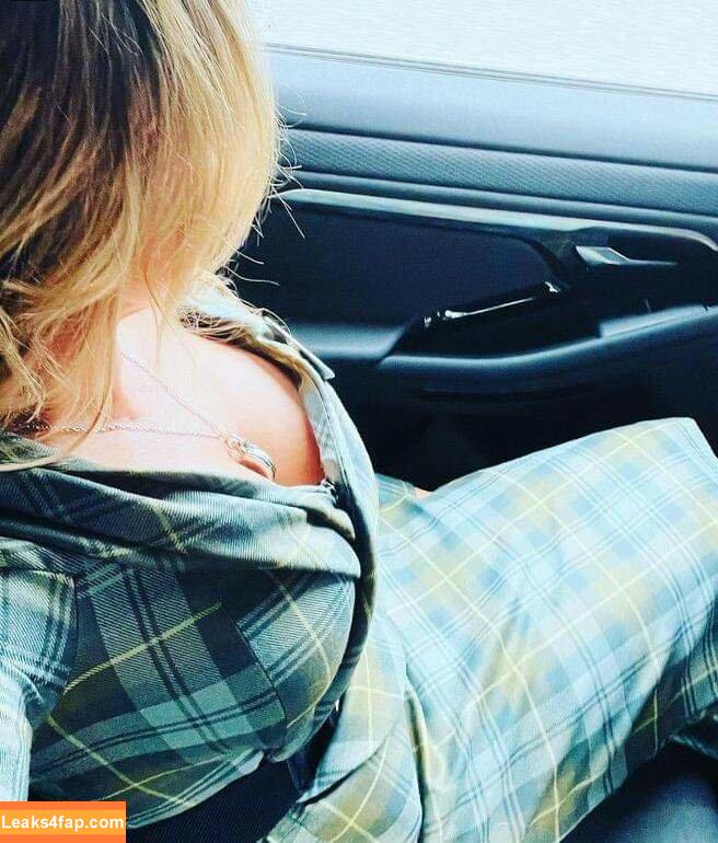 Carol Vorderman / carolvorders слитое фото фото #0500