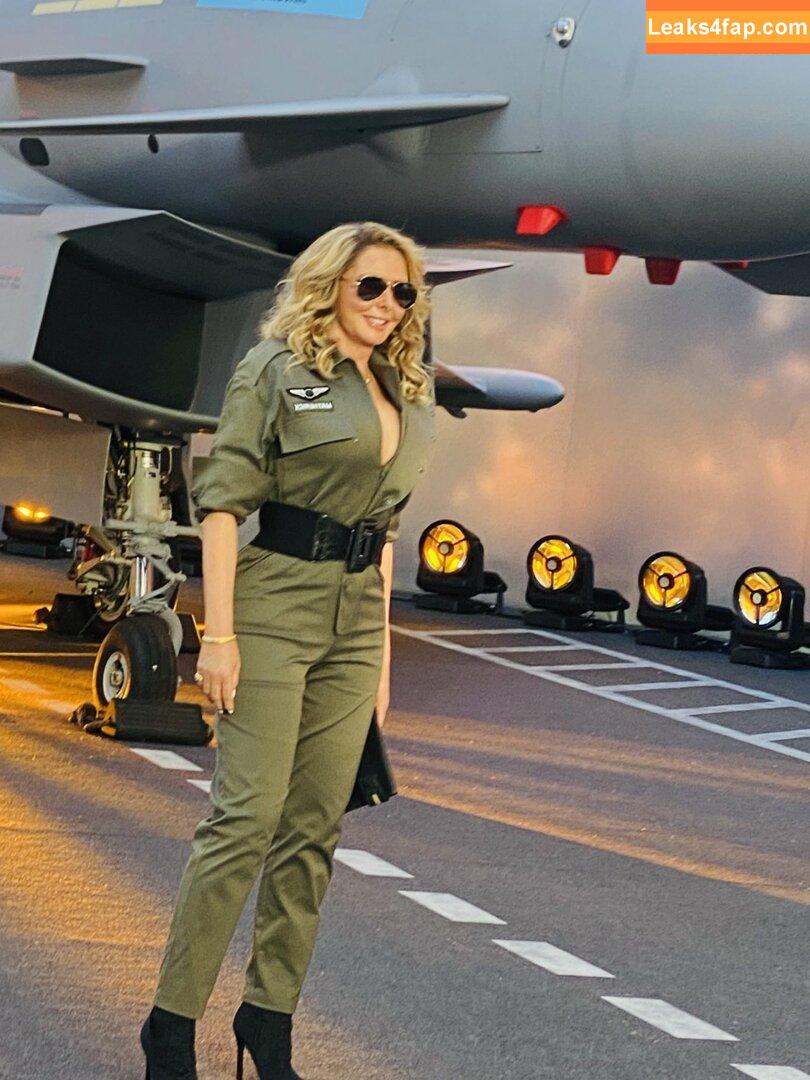 Carol Vorderman / carolvorders слитое фото фото #0548