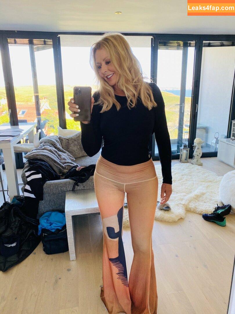 Carol Vorderman / carolvorders слитое фото фото #0553