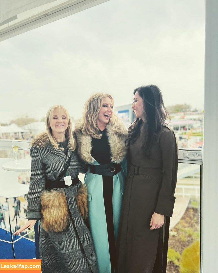 Carol Vorderman / carolvorders leaked photo photo #0711