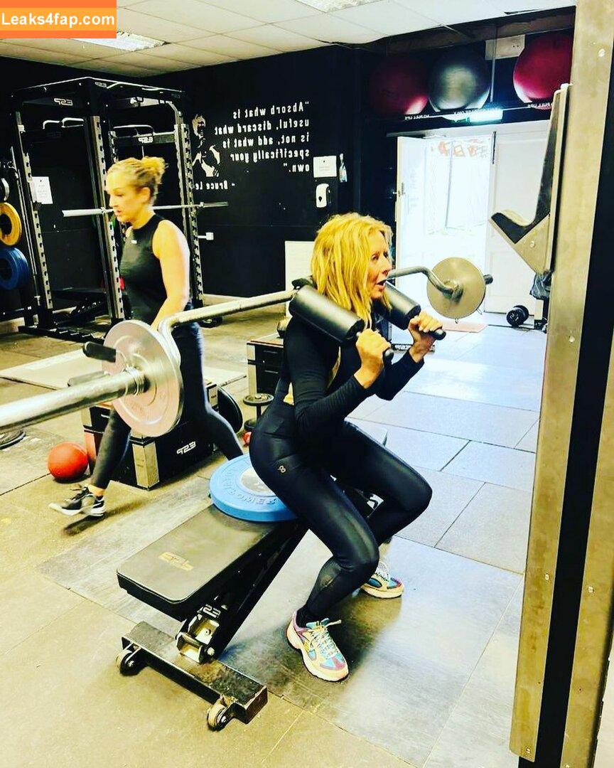 Carol Vorderman / carolvorders leaked photo photo #0717