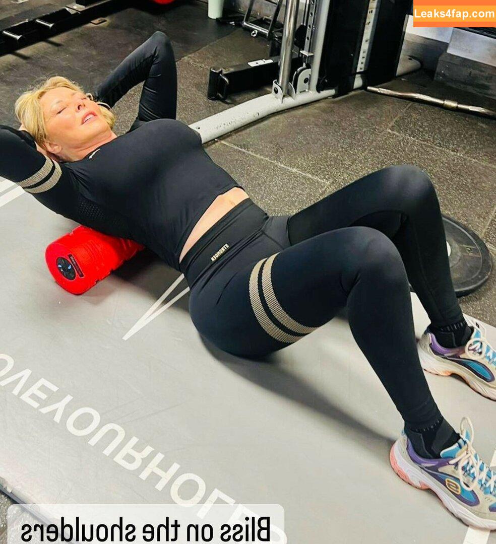 Carol Vorderman / carolvorders leaked photo photo #0729