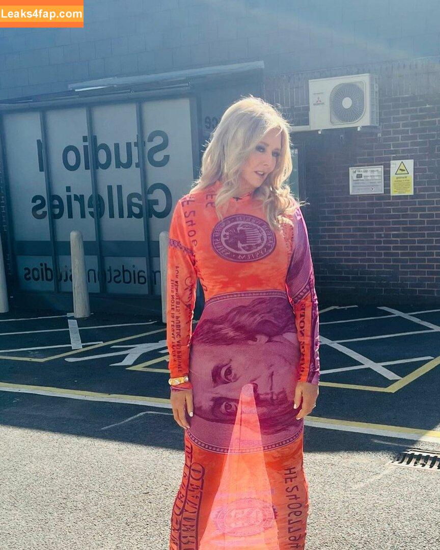 Carol Vorderman / carolvorders leaked photo photo #0771