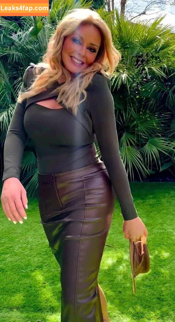Carol Vorderman / carolvorders leaked photo photo #0888