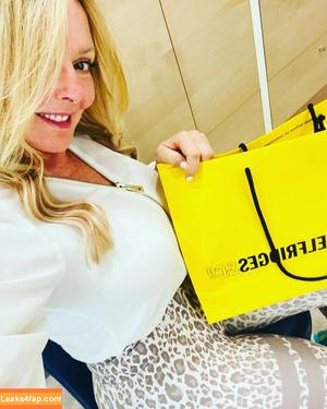 Carol Vorderman photo #0072