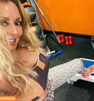 Carol Vorderman photo #0078