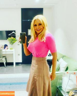 Carol Vorderman photo #0099