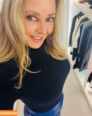 Carol Vorderman photo #0188