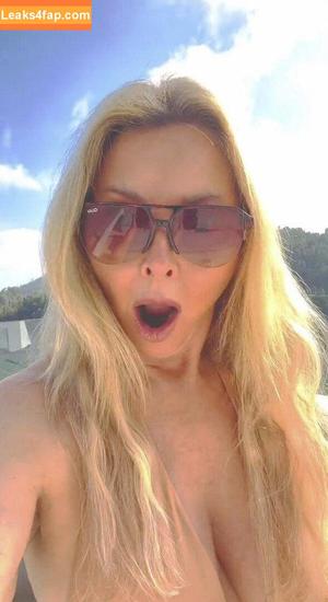 Carol Vorderman photo #0208