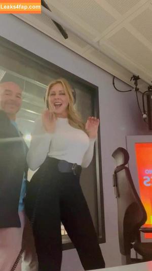 Carol Vorderman photo #0213