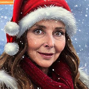 Carol Vorderman photo #0261