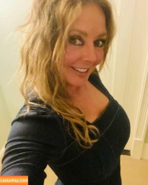 Carol Vorderman photo #0263