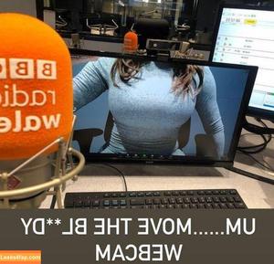 Carol Vorderman photo #0270