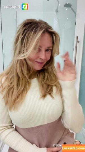 Carol Vorderman photo #0291