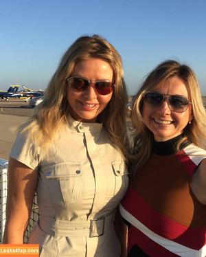 Carol Vorderman photo #0339