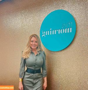 Carol Vorderman photo #0374