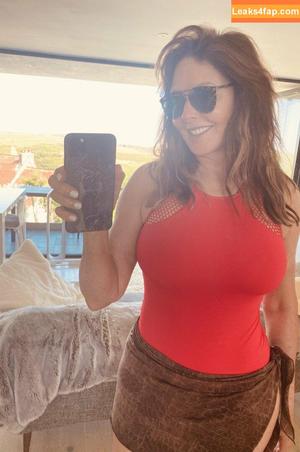 Carol Vorderman photo #0445