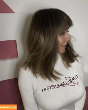 Carol Vorderman photo #0452