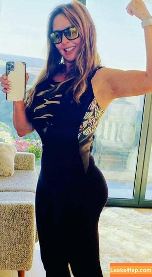Carol Vorderman photo #0610