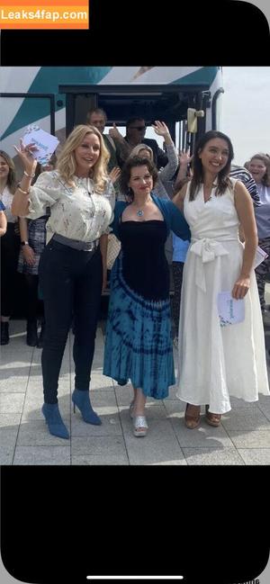 Carol Vorderman photo #0650