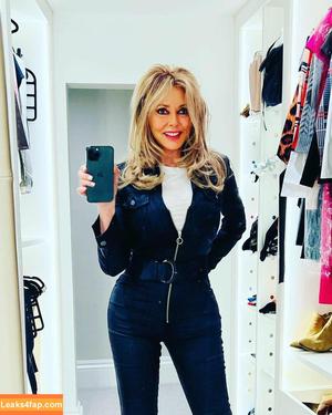 Carol Vorderman photo #0658