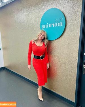 Carol Vorderman photo #0724