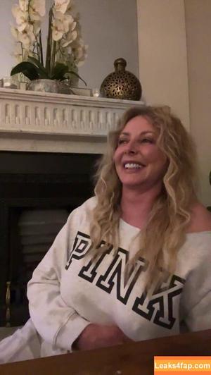 Carol Vorderman photo #0821