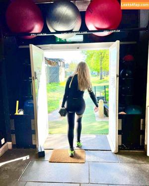 Carol Vorderman photo #0826