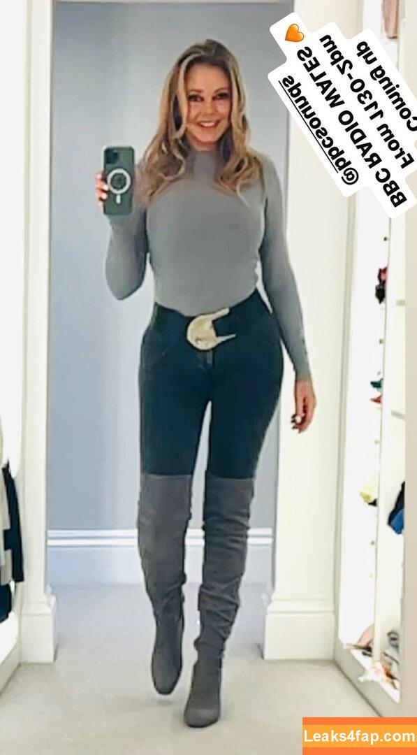 Carol Vorderman / carolvorders leaked photo photo #1000