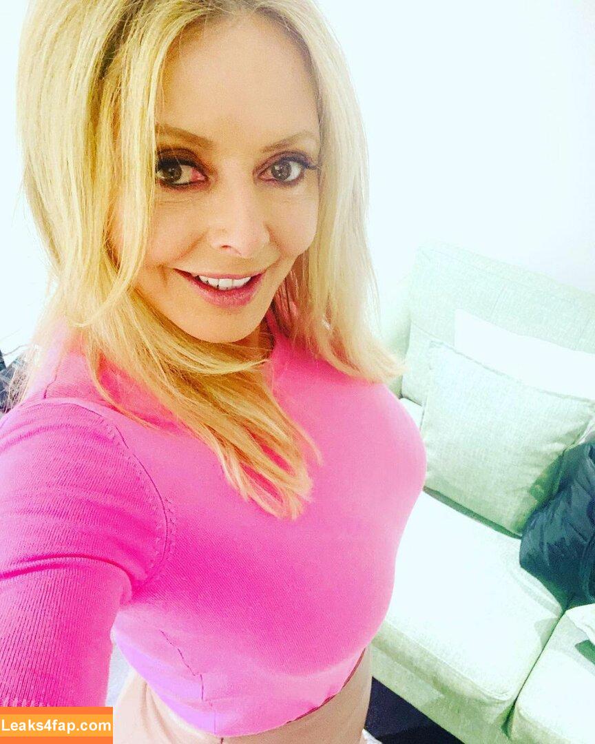 Carol Vorderman / carolvorders leaked photo photo #1140