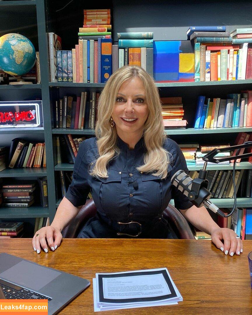 Carol Vorderman / carolvorders leaked photo photo #1151