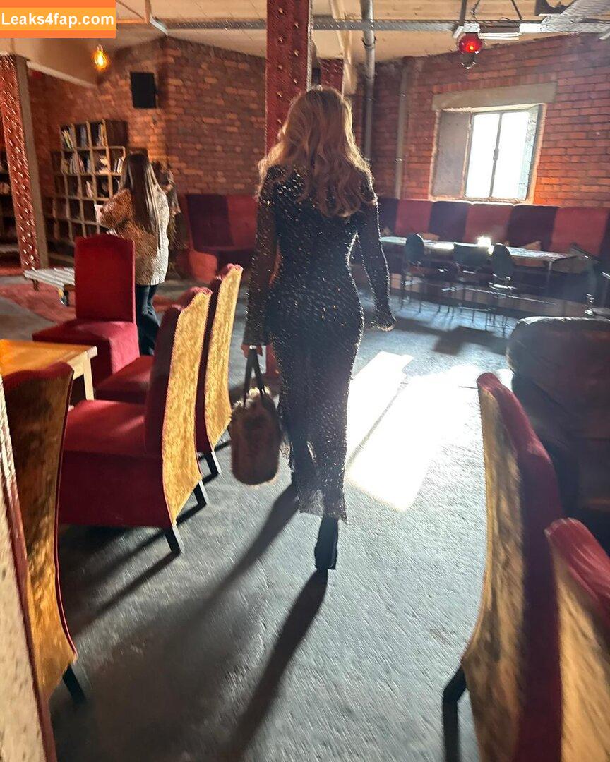 Carol Vorderman / carolvorders leaked photo photo #1661