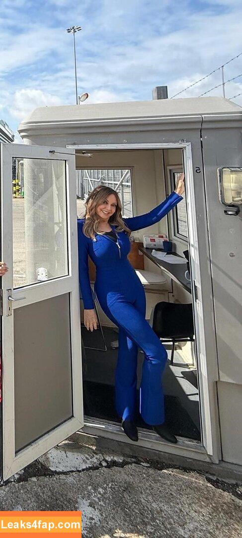 Carol Vorderman / carolvorders leaked photo photo #1672