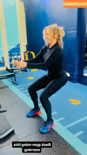 Carol Vorderman photo #1029