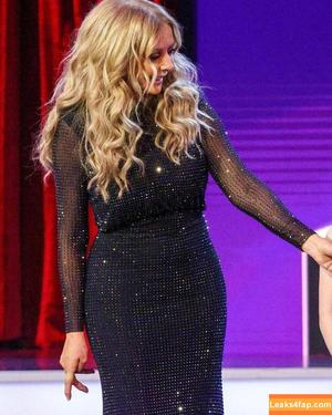 Carol Vorderman photo #1057