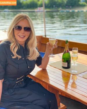 Carol Vorderman photo #1150