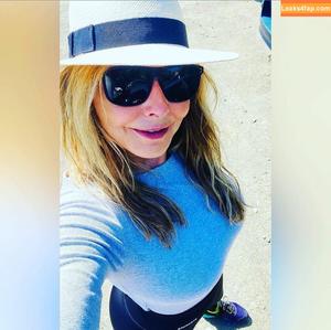 Carol Vorderman photo #1154